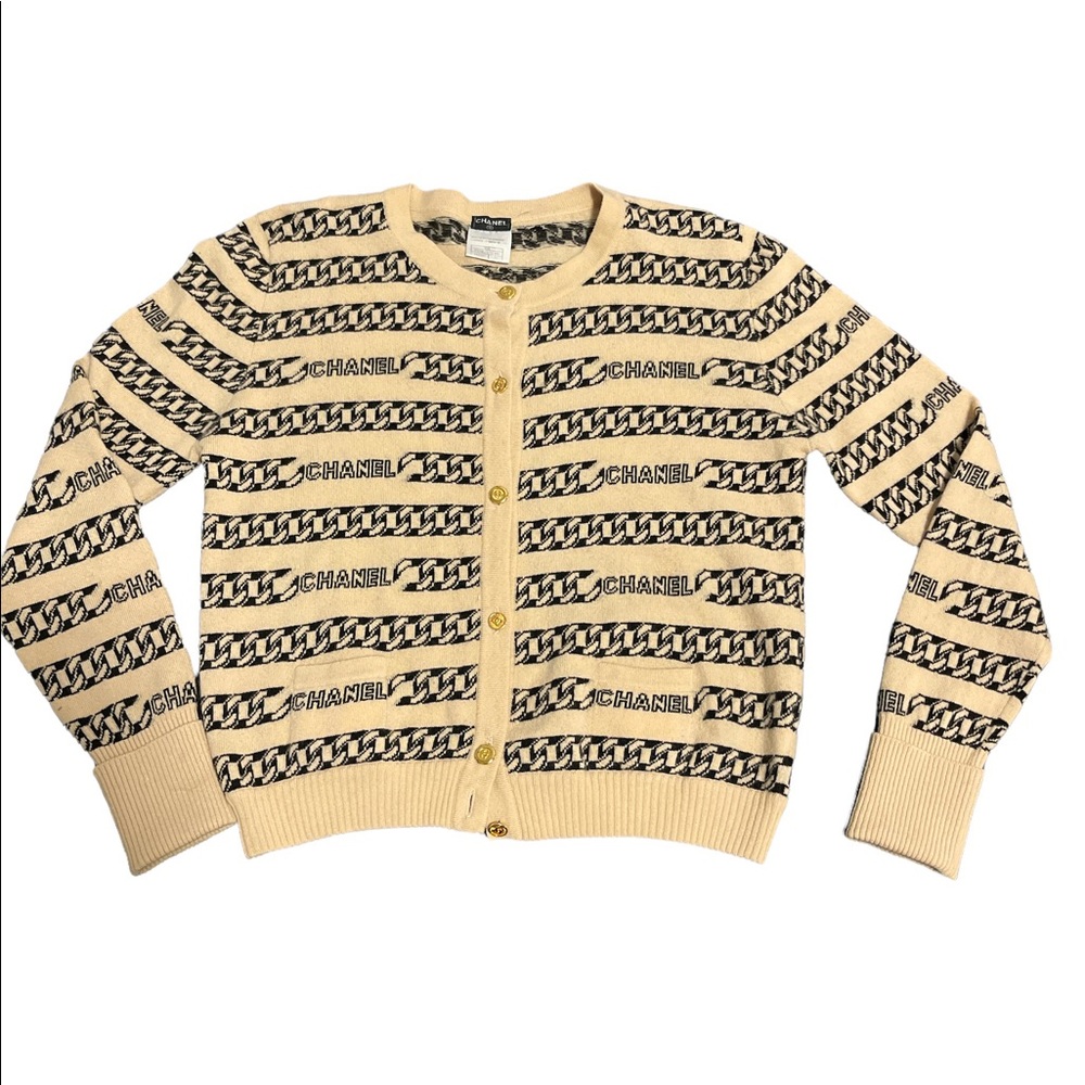 Chanel Extremely Rare vintage logo intarsia sweater in 100% Cashmere - Picture 1 of 6